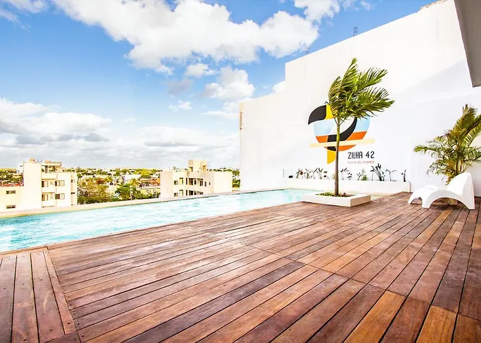 Splash Pool, Rooftop Terrace, Patio, 4 Blks *