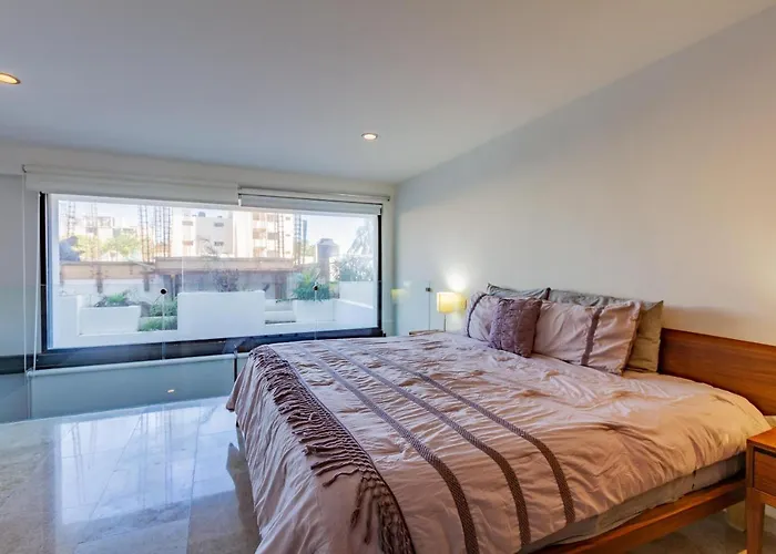 Splash Pool, Rooftop Terrace, Patio, 4 Blks *